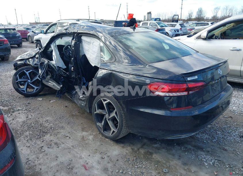 Photo 3 of 2021 Volkswagen Passat 2.0T R-LINE (VIN 1VWMA7A35MC016776)