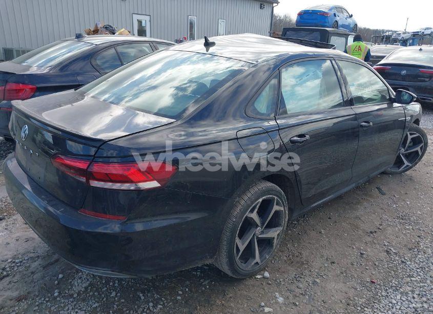 Photo 4 of 2021 Volkswagen Passat 2.0T R-LINE (VIN 1VWMA7A35MC016776)