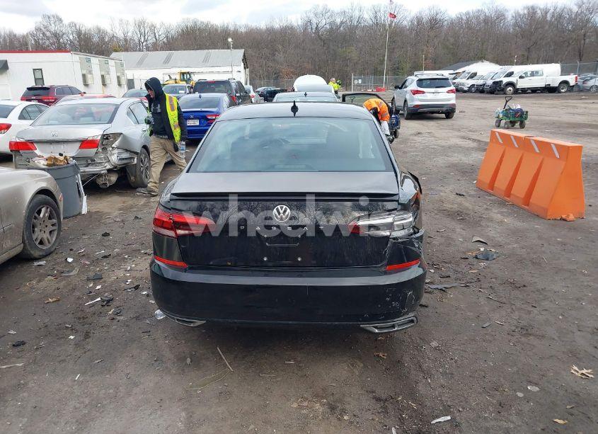 Photo 17 of 2021 Volkswagen Passat 2.0T R-LINE (VIN 1VWMA7A36MC010128)
