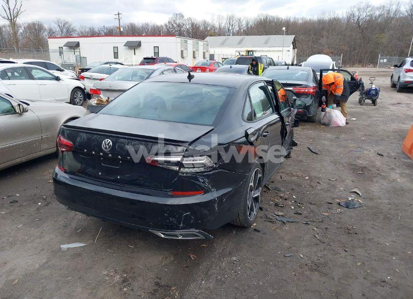 Photo 4 of 2021 Volkswagen Passat 2.0T R-LINE (VIN 1VWMA7A36MC010128)