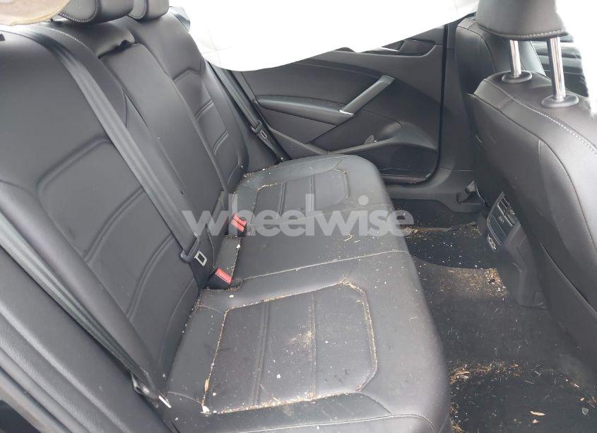 Photo 8 of 2021 Volkswagen Passat 2.0T R-LINE (VIN 1VWMA7A36MC010128)