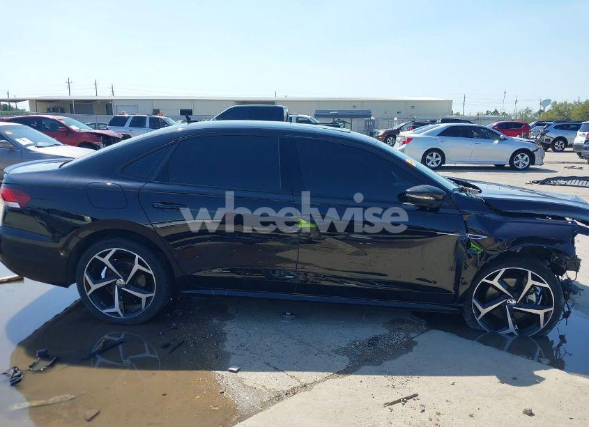 Photo 13 of 2022 Volkswagen Passat 2.0T R-LINE (VIN 1VWMA7A36NC007974)