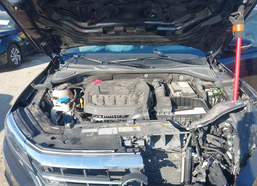 Photo 10 of 2021 Volkswagen Passat 2.0T R-LINE (VIN 1VWMA7A37MC011370)
