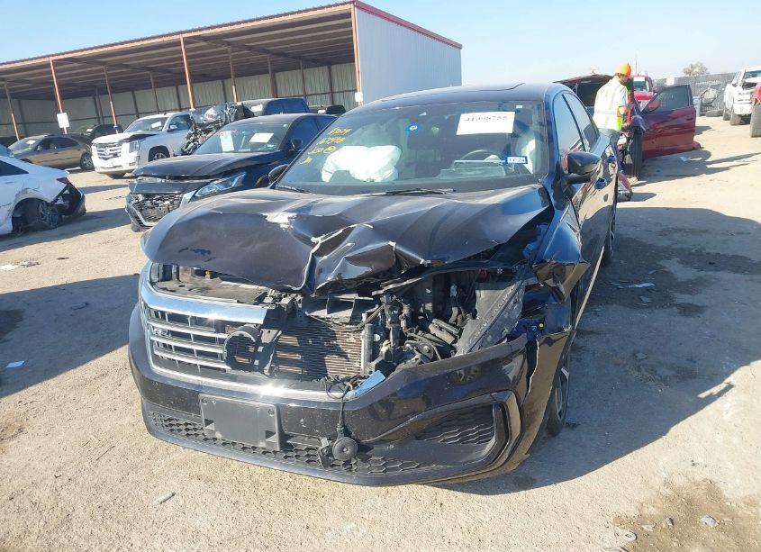 Photo 2 of 2021 Volkswagen Passat 2.0T R-LINE (VIN 1VWMA7A37MC011370)