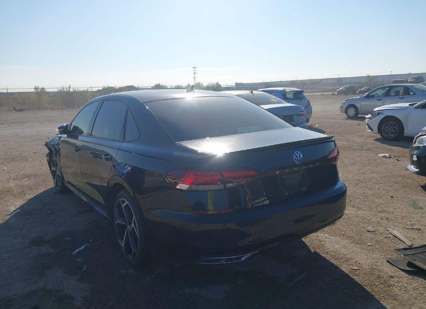 Photo 3 of 2021 Volkswagen Passat 2.0T R-LINE (VIN 1VWMA7A37MC011370)