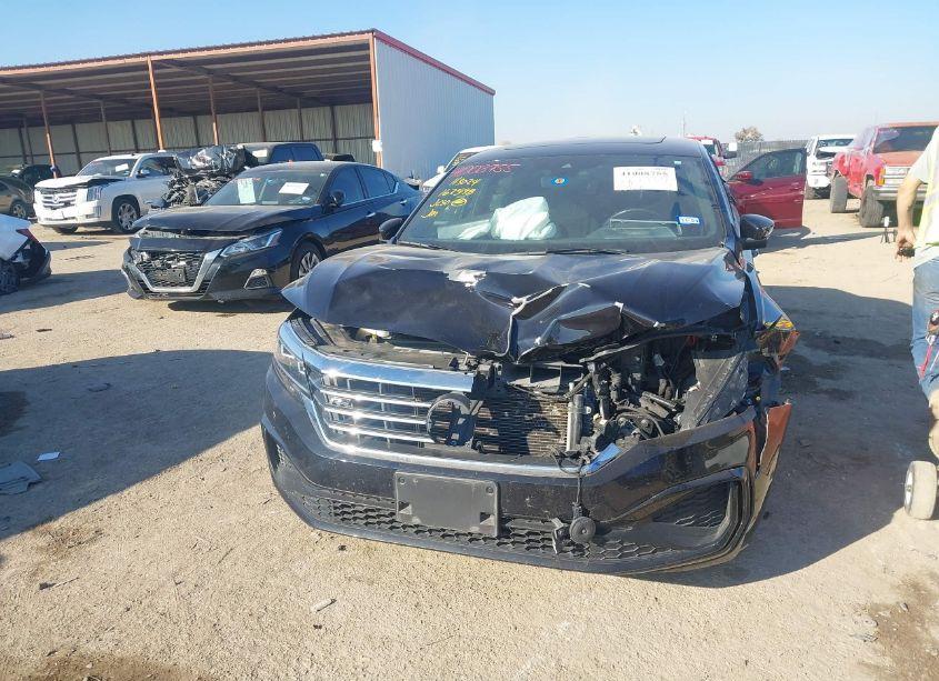 Photo 6 of 2021 Volkswagen Passat 2.0T R-LINE (VIN 1VWMA7A37MC011370)