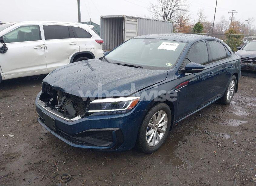 Photo 2 of 2020 Volkswagen Passat 2.0T R-LINE (VIN 1VWMA7A39LC003754)