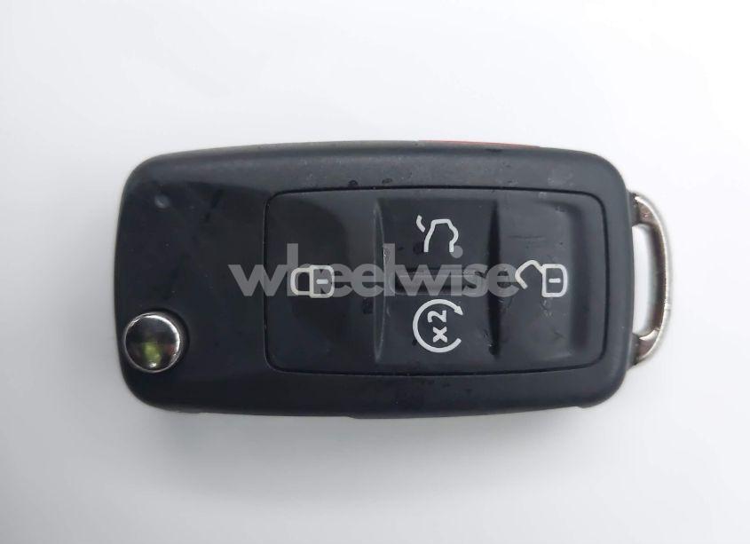 Photo 11 of 2020 Volkswagen Passat 2.0T R-LINE (VIN 1VWMA7A39LC024412)