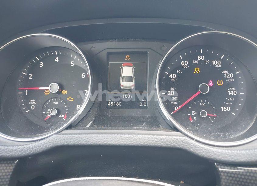 Photo 7 of 2019 Volkswagen Passat 2.0T SE R-LINE (VIN 1VWMA7A3XKC002174)