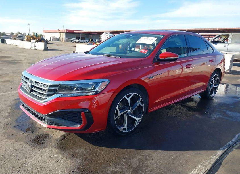 Photo 2 of 2020 Volkswagen Passat 2.0T R-LINE (VIN 1VWMA7A3XLC010437)