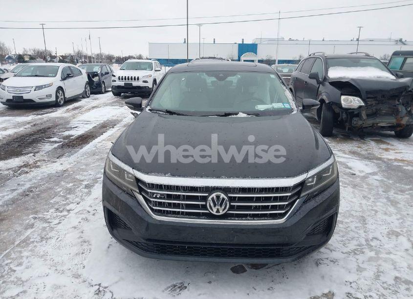 Photo 12 of 2020 Volkswagen Passat 2.0T R-LINE (VIN 1VWMA7A3XLC020708)