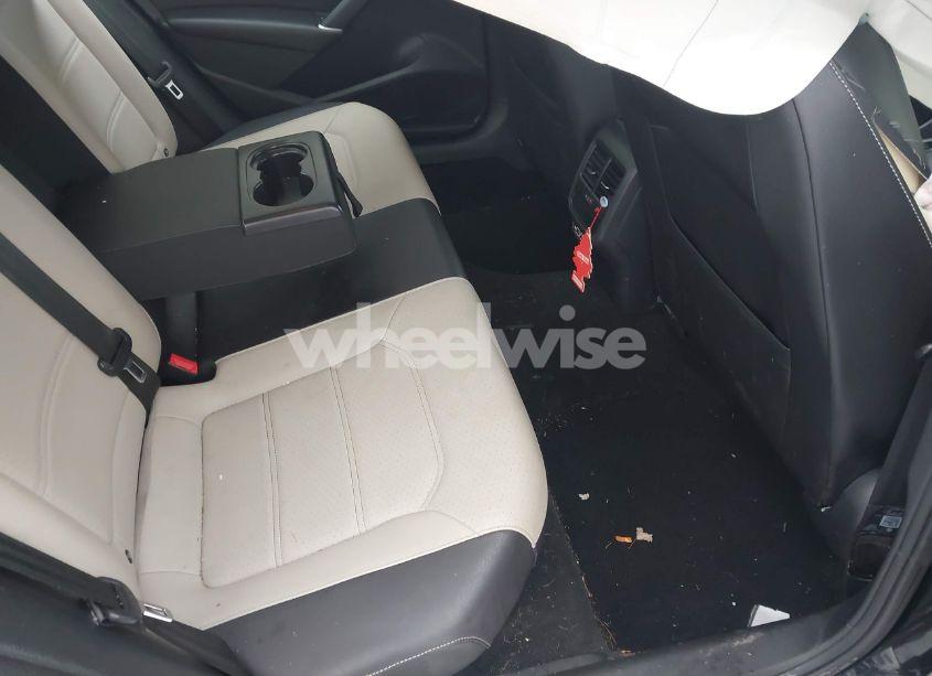 Photo 8 of 2020 Volkswagen Passat 2.0T R-LINE (VIN 1VWMA7A3XLC020708)