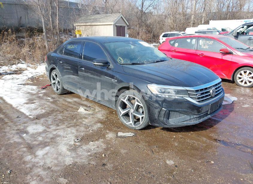 2020 Volkswagen Passat 2.0T R-LINE (VIN 1VWMA7A3XLC022457) main photo