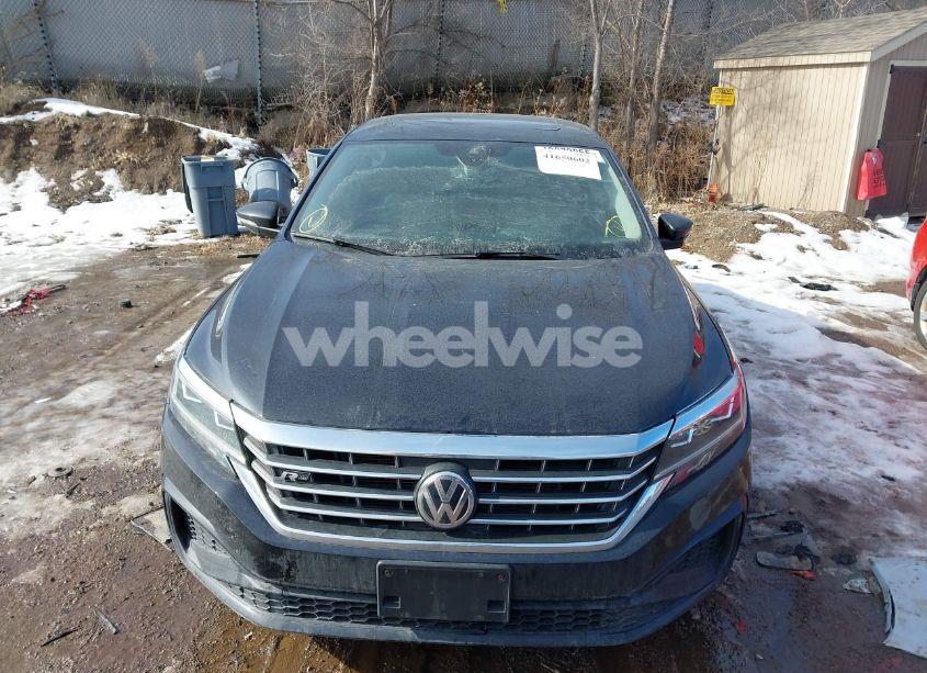 Photo 12 of 2020 Volkswagen Passat 2.0T R-LINE (VIN 1VWMA7A3XLC022457)