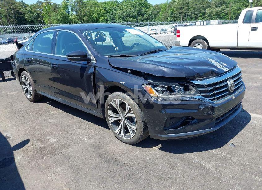 2021 Volkswagen Passat 2.0T SE (VIN 1VWSA7A30MC003988) main photo