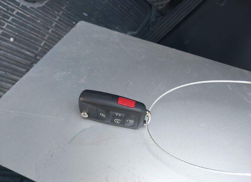 Photo 11 of 2021 Volkswagen Passat 2.0T SE (VIN 1VWSA7A30MC005255)