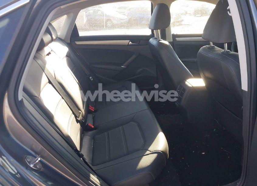 Photo 8 of 2021 Volkswagen Passat 2.0T SE (VIN 1VWSA7A30MC016434)