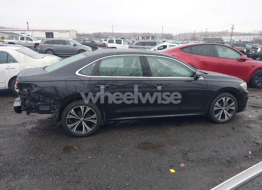 Photo 13 of 2022 Volkswagen Passat 2.0T SE (VIN 1VWSA7A30NC008514)