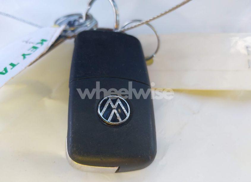 Photo 11 of 2022 Volkswagen Passat 2.0T SE (VIN 1VWSA7A31NC001667)