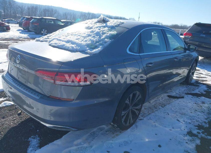 Photo 4 of 2022 Volkswagen Passat 2.0T SE (VIN 1VWSA7A31NC001667)