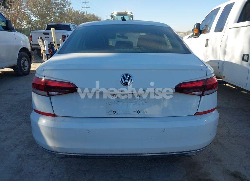 Photo 16 of 2020 Volkswagen Passat 2.0T SE (VIN 1VWSA7A32LC016658)