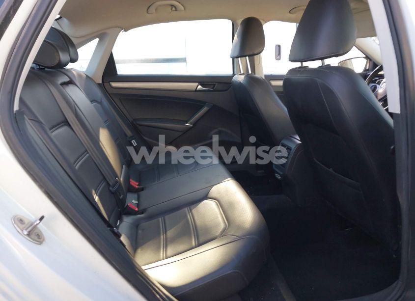 Photo 8 of 2020 Volkswagen Passat 2.0T SE (VIN 1VWSA7A32LC016658)