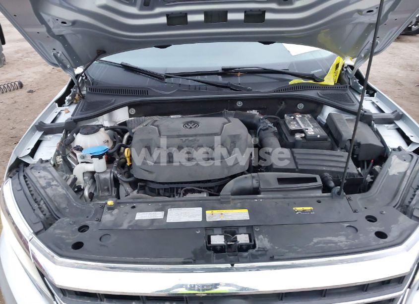 Photo 10 of 2021 Volkswagen Passat 2.0T SE (VIN 1VWSA7A32MC012126)