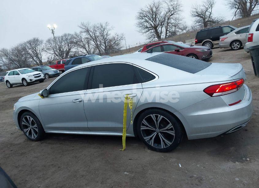 Photo 15 of 2021 Volkswagen Passat 2.0T SE (VIN 1VWSA7A32MC012126)