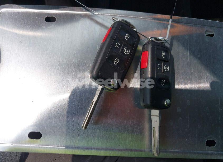 Photo 11 of 2021 Volkswagen Passat 2.0T SE (VIN 1VWSA7A32MC014376)