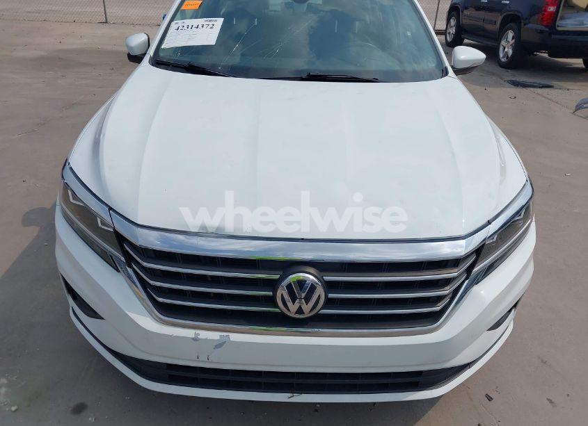 Photo 18 of 2021 Volkswagen Passat 2.0T SE (VIN 1VWSA7A32MC014376)