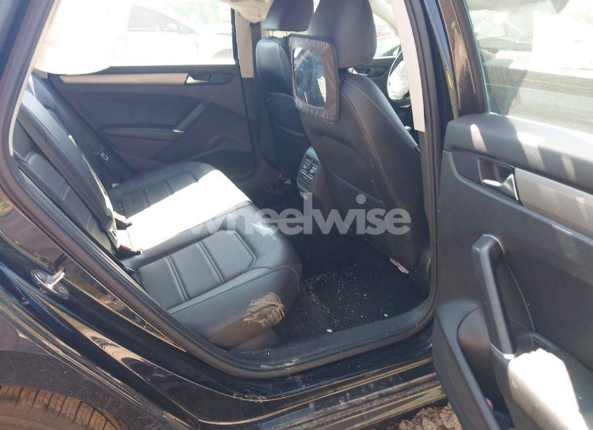 Photo 8 of 2021 Volkswagen Passat 2.0T SE (VIN 1VWSA7A32MC015219)