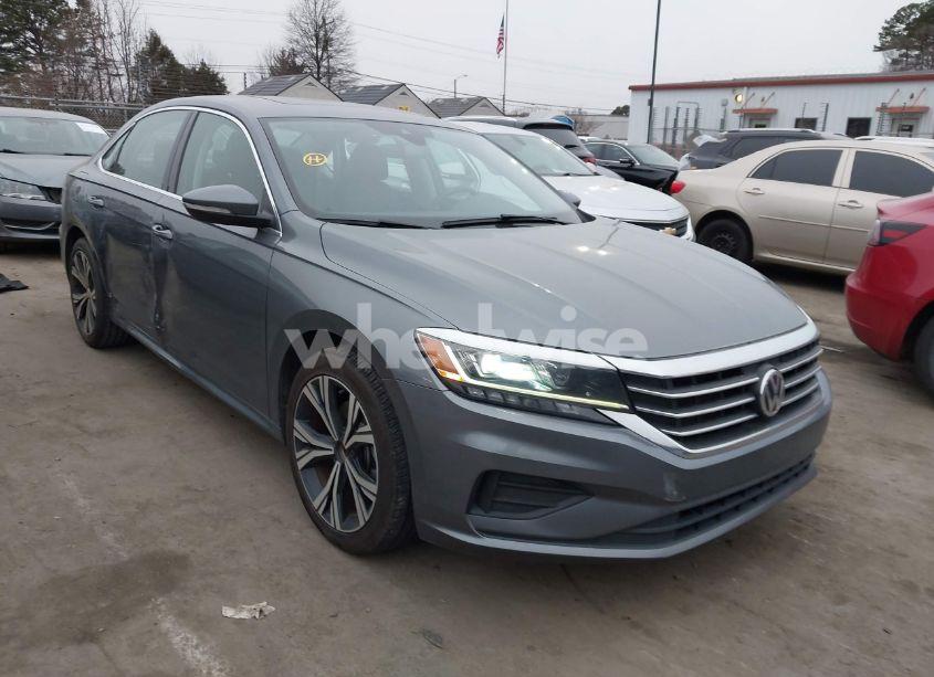 2022 Volkswagen Passat 2.0T SE (VIN 1VWSA7A32NC007106) main photo