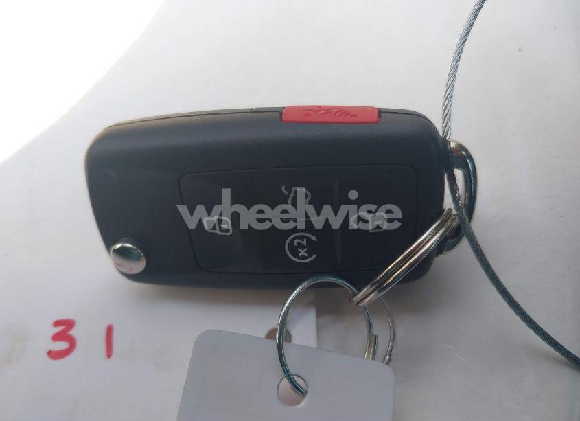 Photo 11 of 2021 Volkswagen Passat 2.0T SE (VIN 1VWSA7A33MC013835)