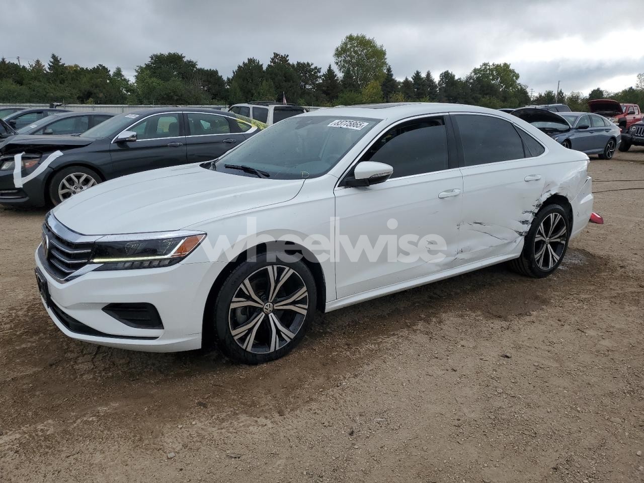 2022 VOLKSWAGEN PASSAT SE (VIN 1VWSA7A33NC005008) main photo