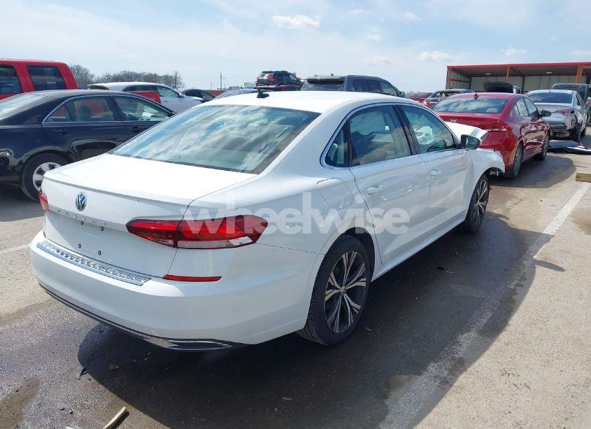 Photo 4 of 2022 Volkswagen Passat 2.0T SE (VIN 1VWSA7A33NC005929)