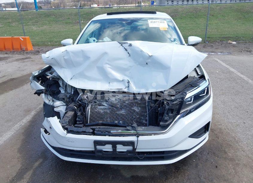 Photo 6 of 2022 Volkswagen Passat 2.0T SE (VIN 1VWSA7A33NC005929)