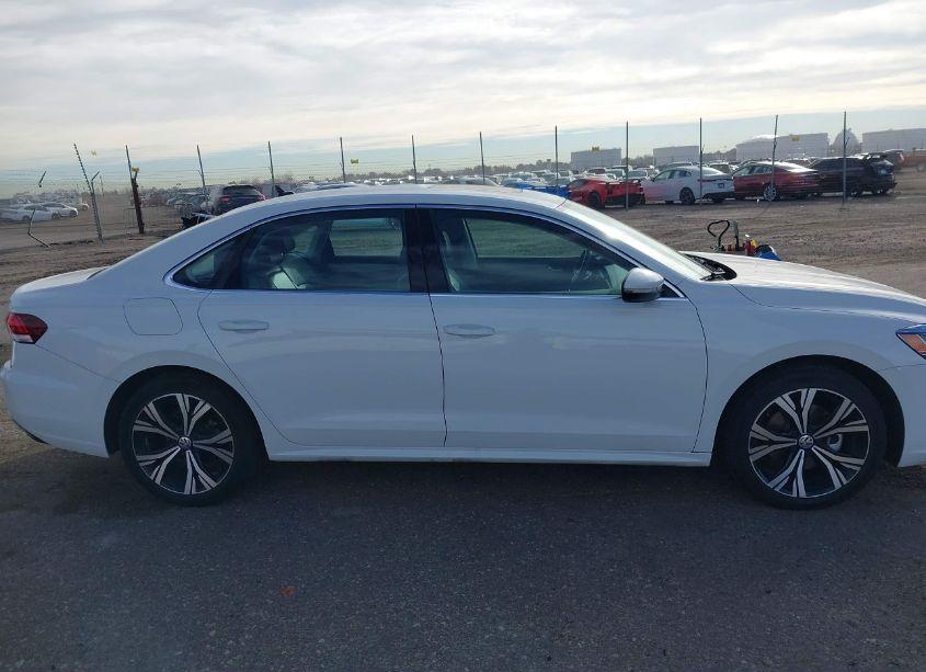 Photo 13 of 2022 Volkswagen Passat 2.0T SE (VIN 1VWSA7A33NC009575)