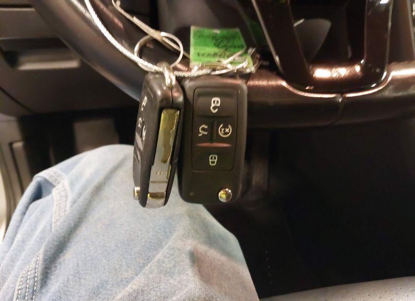 Photo 11 of 2020 Volkswagen Passat 2.0T SE (VIN 1VWSA7A34LC025328)