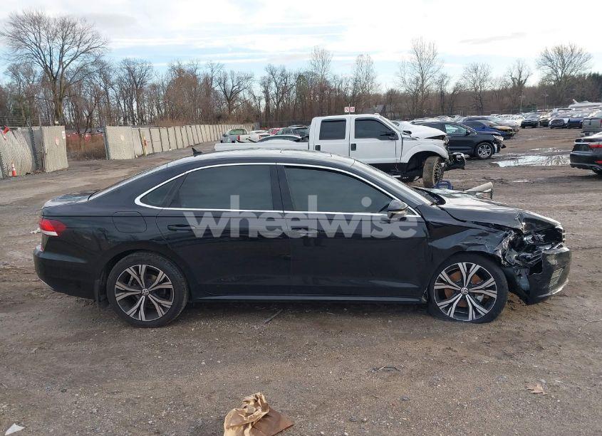 Photo 12 of 2021 Volkswagen Passat 2.0T SE (VIN 1VWSA7A34MC019031)