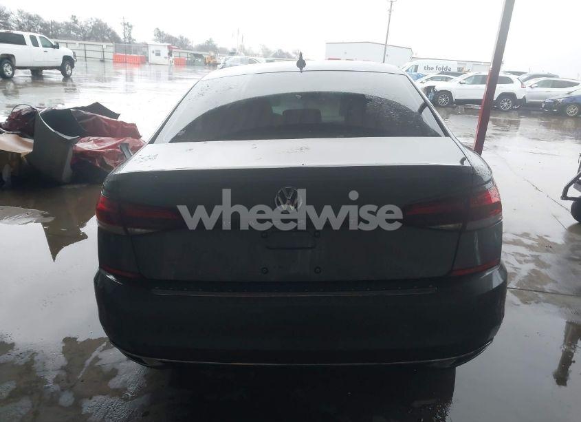 Photo 17 of 2022 Volkswagen Passat 2.0T SE (VIN 1VWSA7A34NC002554)