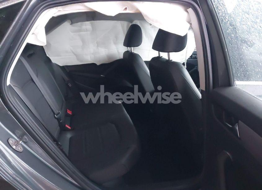 Photo 8 of 2022 Volkswagen Passat 2.0T SE (VIN 1VWSA7A34NC002554)