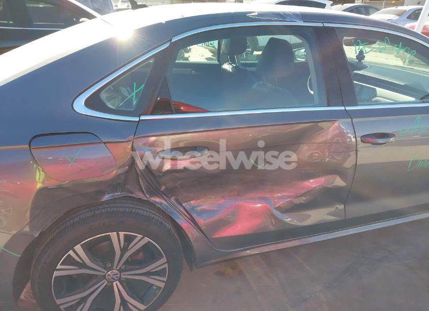 Photo 6 of 2022 Volkswagen Passat 2.0T SE (VIN 1VWSA7A34NC007043)