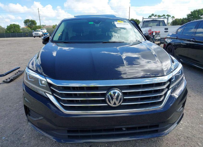 Photo 11 of 2022 Volkswagen Passat 2.0T SE (VIN 1VWSA7A34NC008984)