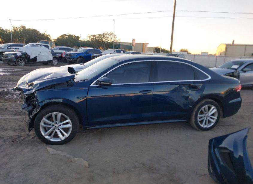 Photo 15 of 2020 Volkswagen Passat 2.0T SE (VIN 1VWSA7A35LC010210)