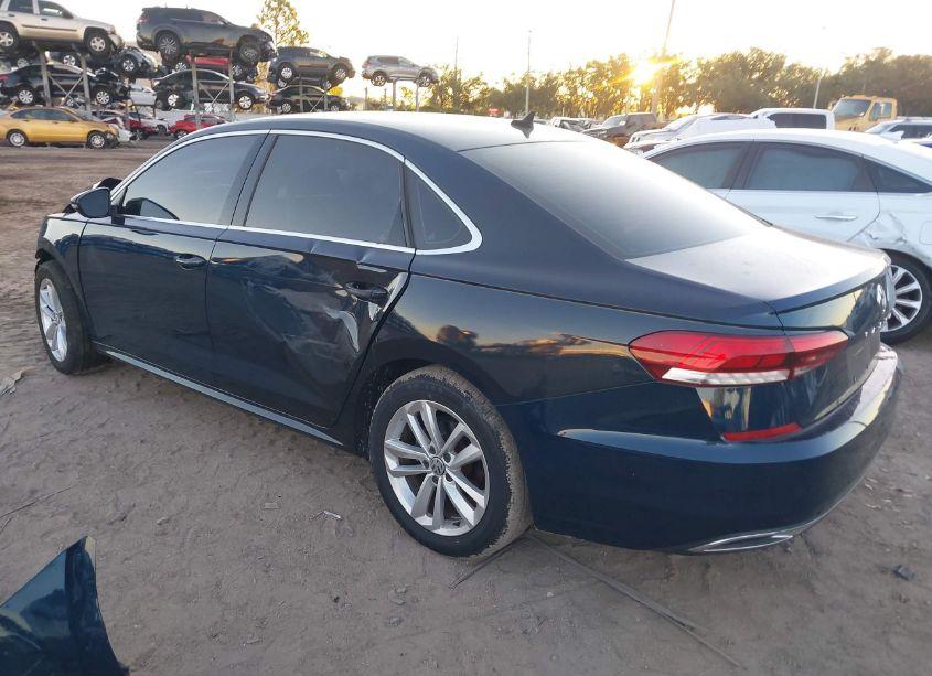 Photo 3 of 2020 Volkswagen Passat 2.0T SE (VIN 1VWSA7A35LC010210)