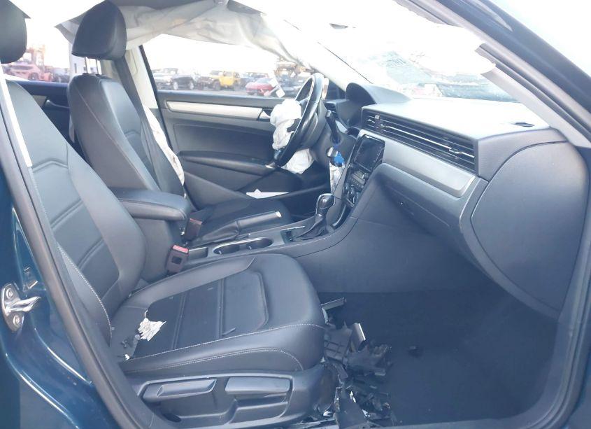 Photo 5 of 2020 Volkswagen Passat 2.0T SE (VIN 1VWSA7A35LC010210)