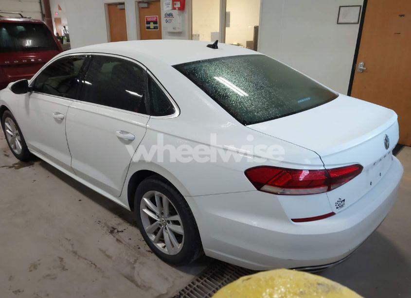 Photo 3 of 2020 Volkswagen Passat 2.0T SE (VIN 1VWSA7A35LC021689)