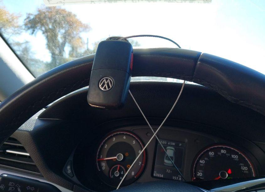 Photo 11 of 2021 Volkswagen Passat 2.0T SE (VIN 1VWSA7A35MC000794)