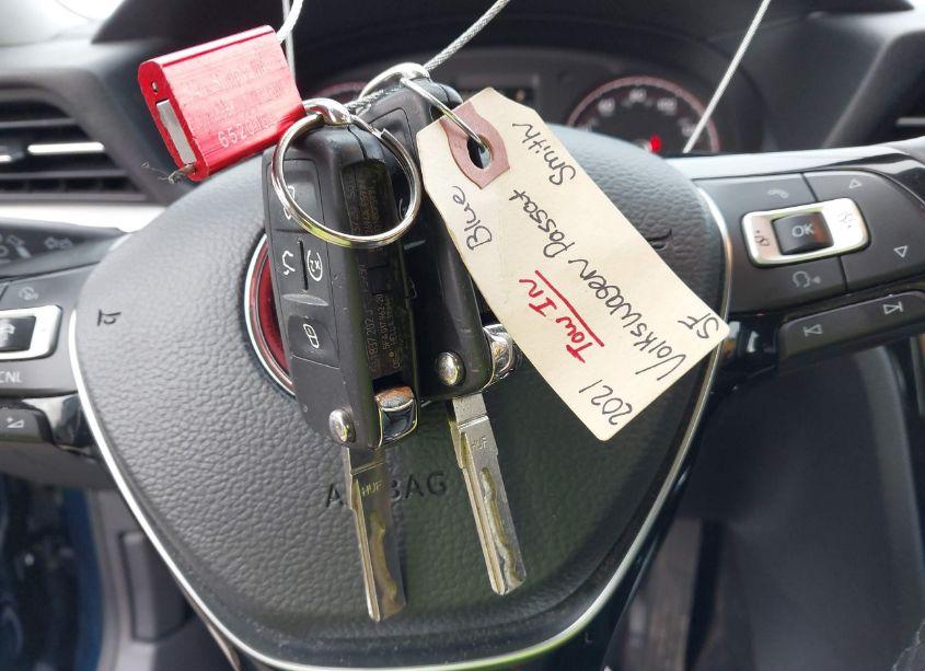 Photo 11 of 2021 Volkswagen Passat 2.0T SE (VIN 1VWSA7A35MC003033)