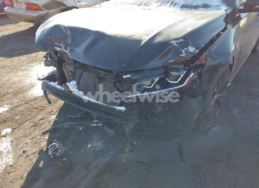 Photo 6 of 2021 Volkswagen Passat 2.0T SE (VIN 1VWSA7A35MC012802)